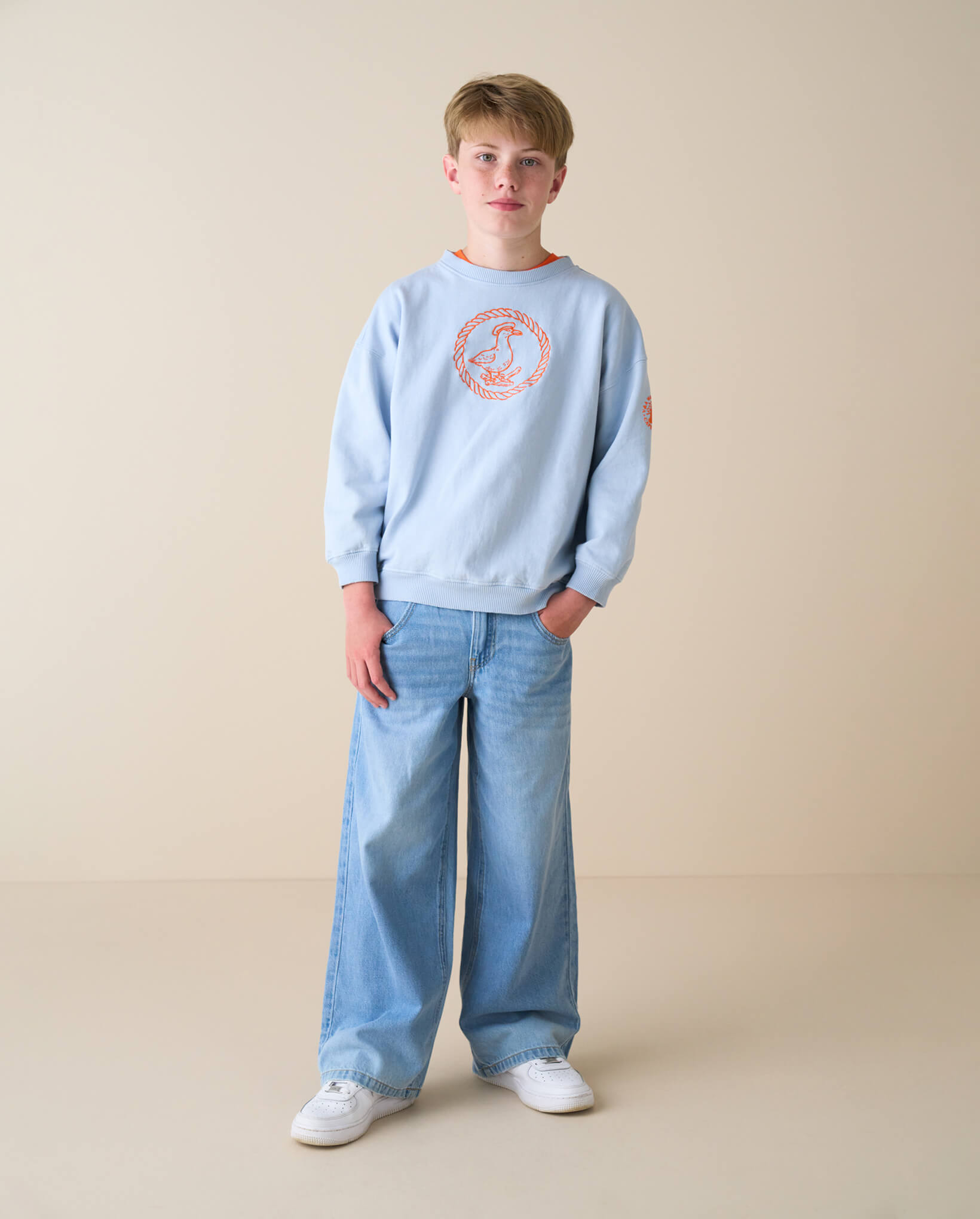 Kids Core Sweatshirt, Sky Blue 5-7 Years